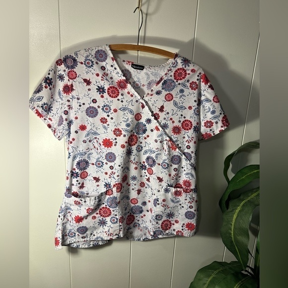 Absolute Floral Scrub Top, Women’s Size Small - Picture 4 of 10